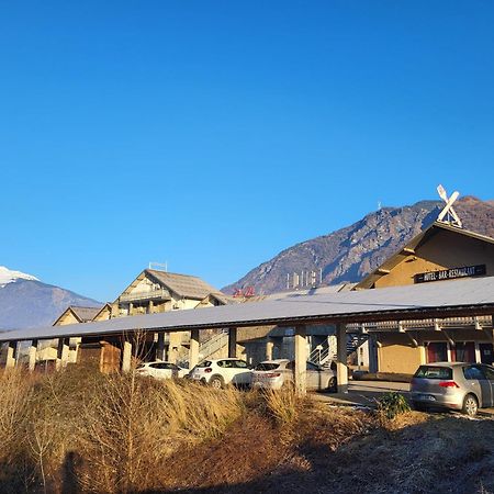 Hotel Restaurant Lancheton Saint-Julien-Mont-Denis Екстер'єр фото