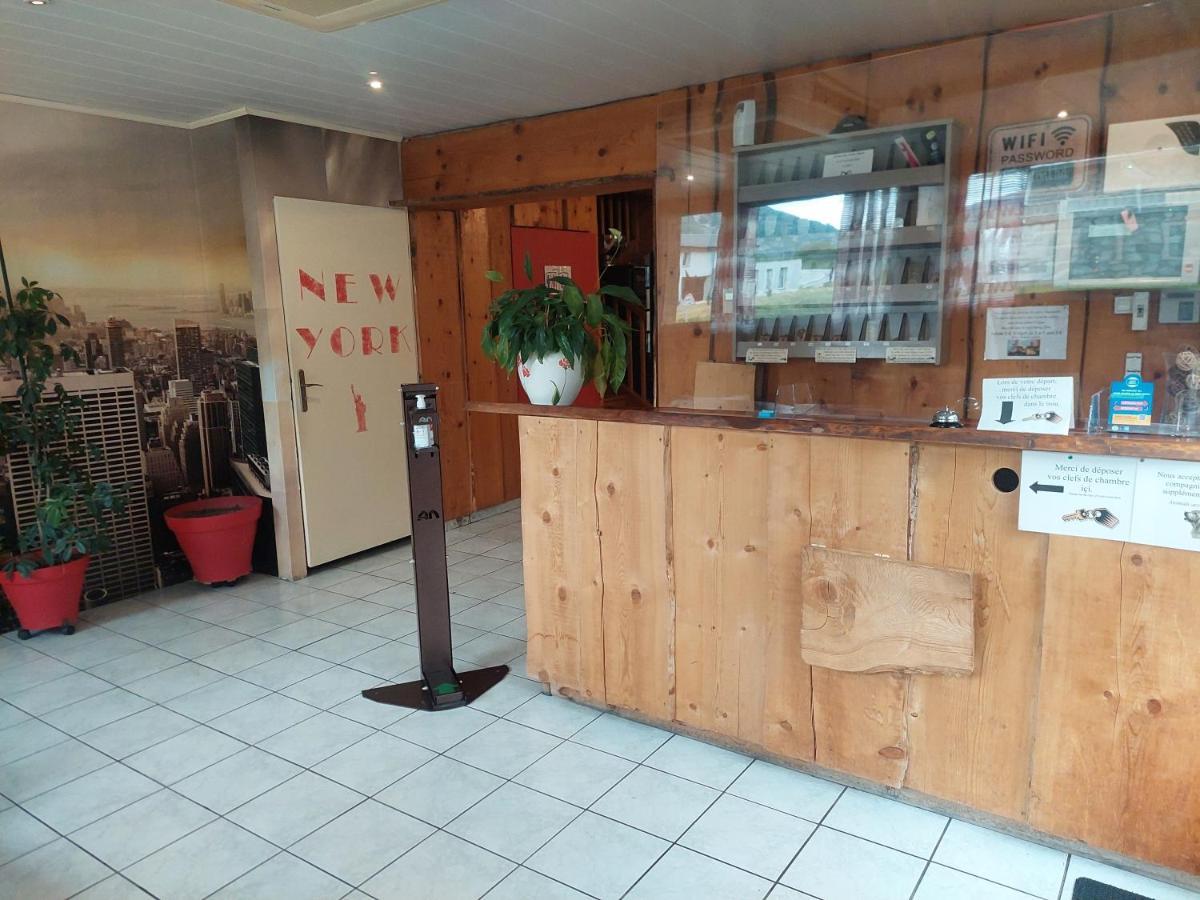 Hotel Restaurant Lancheton Saint-Julien-Mont-Denis Екстер'єр фото